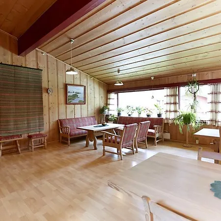ホテル Turistheim Skjåk